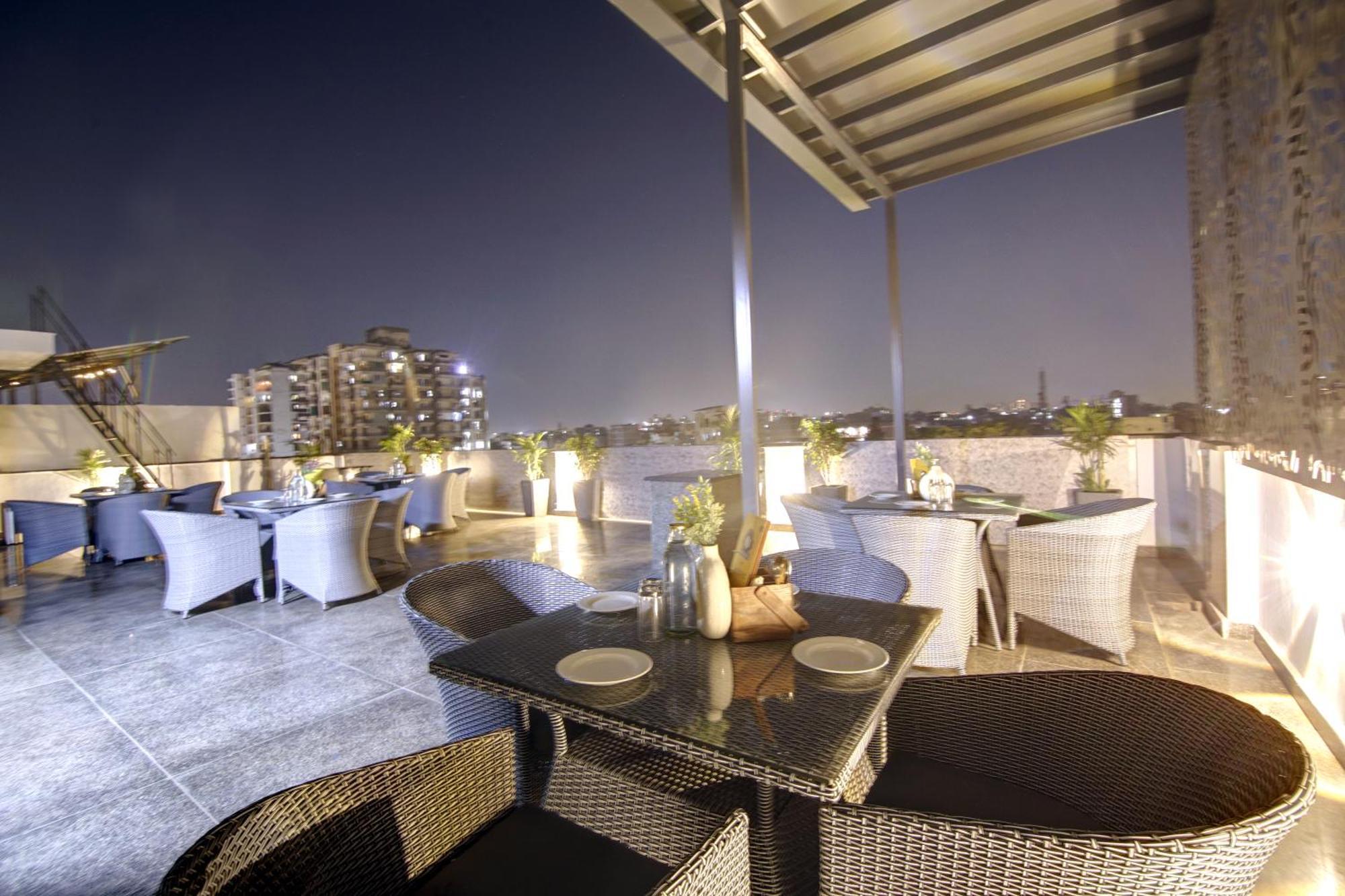 Saltstayz Premier - Near Golf Course Road & Sector 57 Gurgaon Zewnętrze zdjęcie